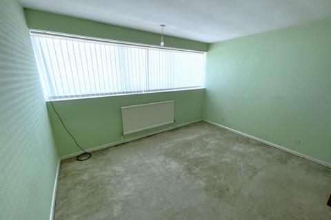 undefined, Merton Close, Oldbury B68