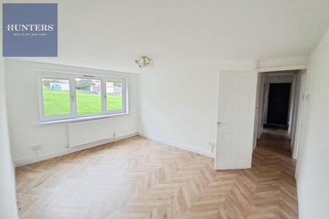 2 bedroom flat for sale, Goshawk Road, Haverfordwest