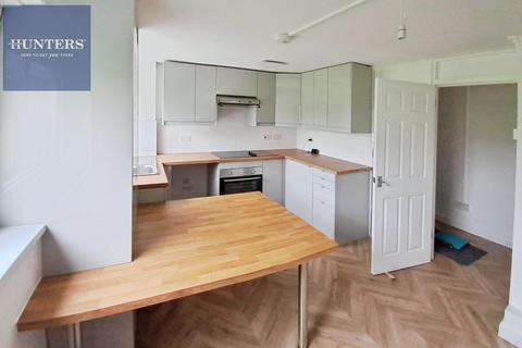 2 bedroom flat for sale, Goshawk Road, Haverfordwest