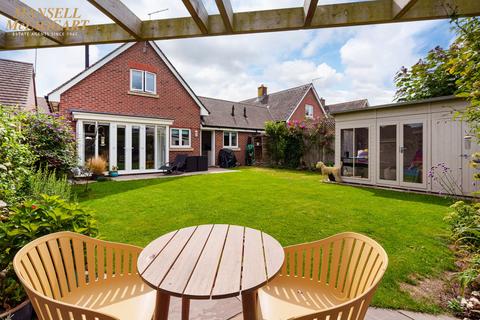 3 bedroom bungalow for sale, Maude Singer Way, Hurstpierpoint, BN6