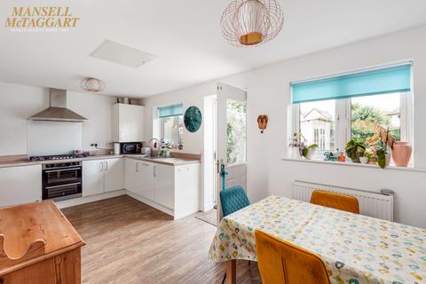 3 bedroom bungalow for sale, Maude Singer Way, Hurstpierpoint, BN6