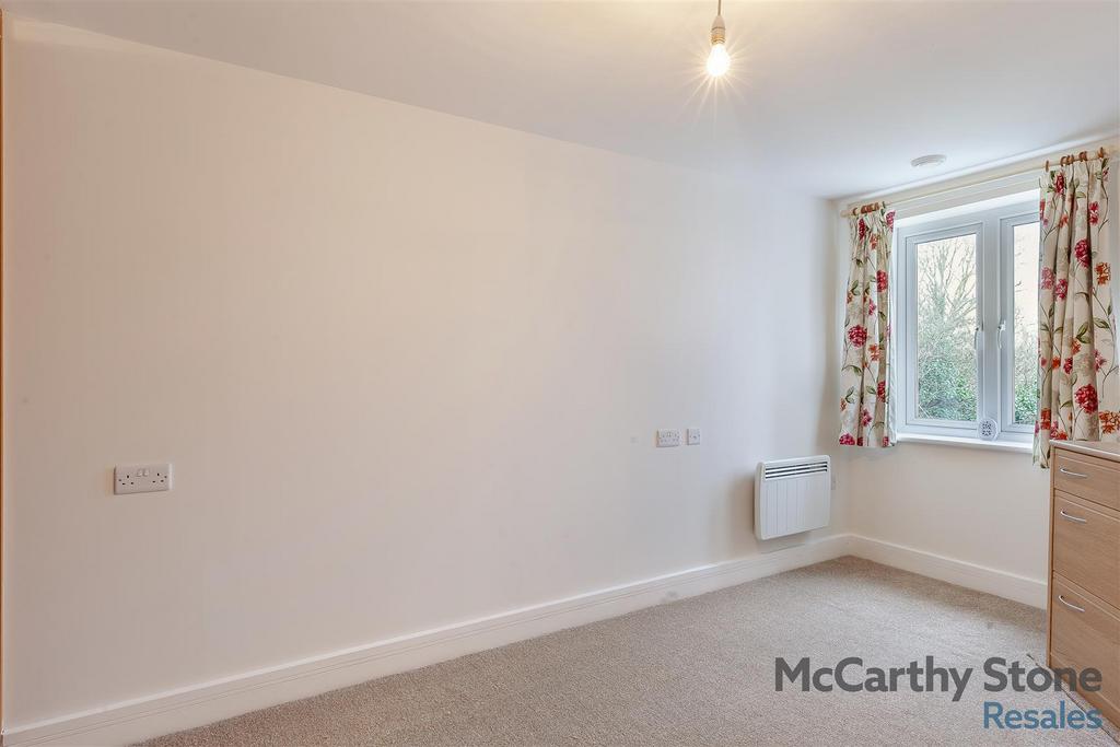 8637548-interior12.jpg