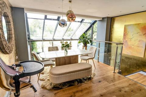 4 bedroom townhouse for sale, South Park, Lincoln