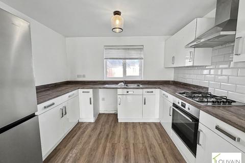3 bedroom semi-detached house for sale, Cae'r Delyn, Oakdale, Blackwood