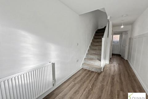 3 bedroom semi-detached house for sale, Cae'r Delyn, Oakdale, Blackwood