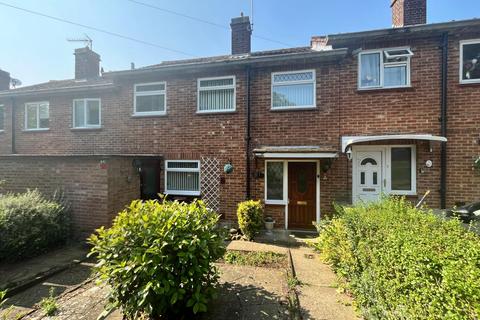 Queens Crescent, Kingsthorpe, NN2 7BQ