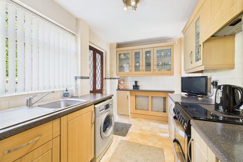 3 bedroom terraced house for sale, Queens Crescent, Kingsthorpe, NN2 7BQ