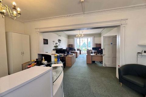 Office to rent, 24 Warminster Rd Westbury BA13 3PE