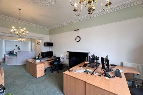 Office to rent, 24 Warminster Rd Westbury BA13 3PE