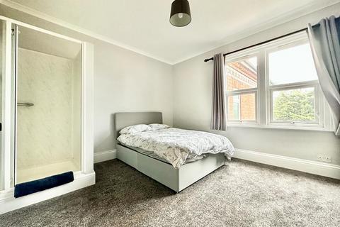 39 Barnwood Road, Gloucester, GL2 0SD