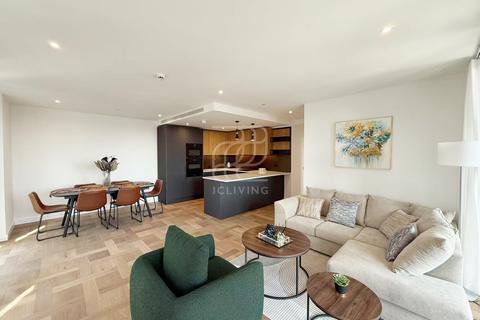 3 bedroom flat to rent, London, E1W