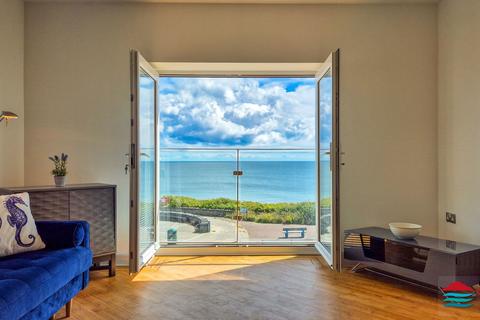 2 bedroom apartment for sale, West End Parade, Pwllheli, LL53