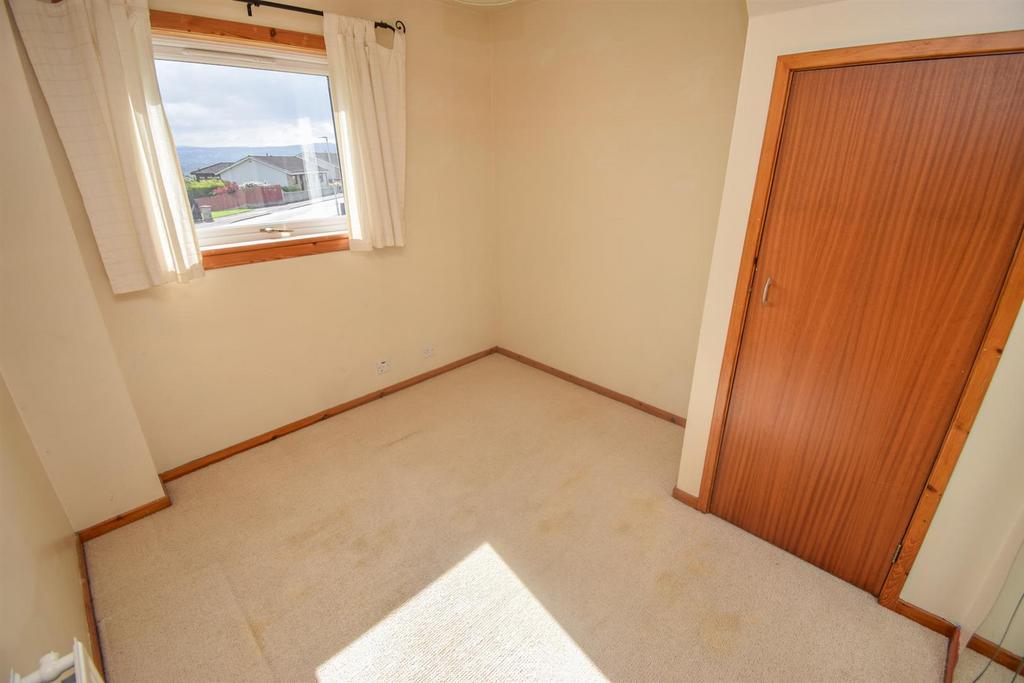 BEDROOM TWO-2.jpg