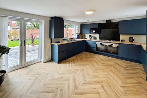 undefined, Belper Terrace, Chapel Street, Levenshulme, Manchester, M19