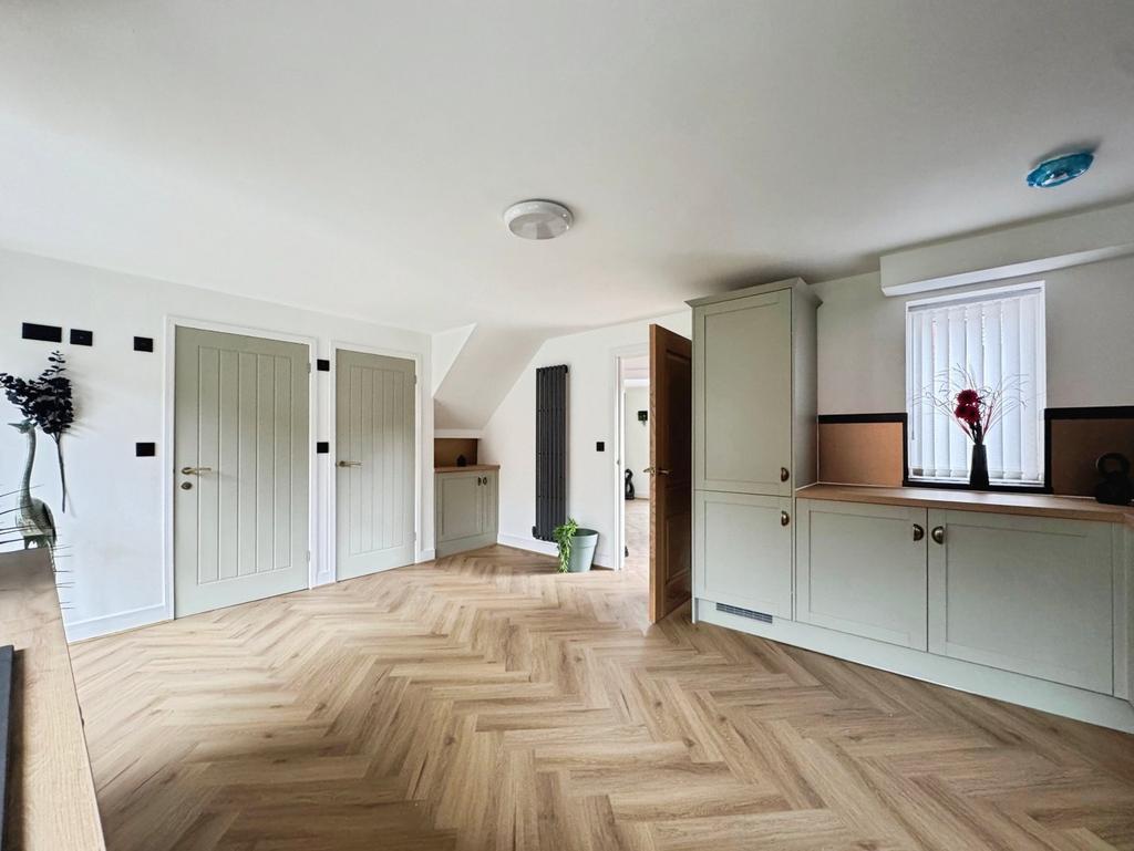 Show Home Photograph
