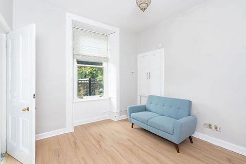 1 bedroom flat to rent, 4130L Gibson Street, Edinburgh, EH7 4LW