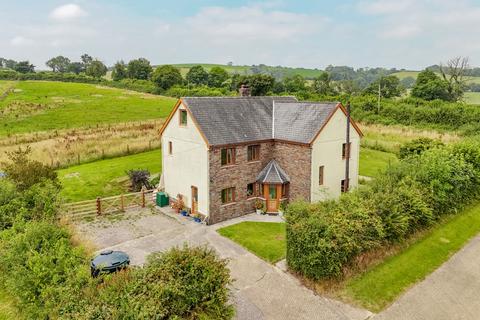 4 bedroom detached house for sale, Llanboidy CARMARTHENSHIRE