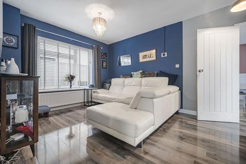 undefined, Holly Grove, Cardiff CF14