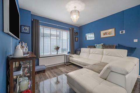 undefined, Holly Grove, Cardiff CF14