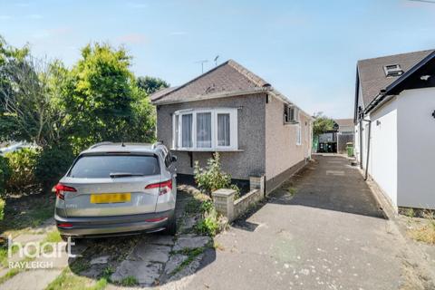 4 bedroom semi-detached house for sale, The Chase, Rayleigh