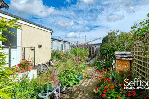 3 bedroom bungalow for sale, Thorpe Close, Thorpe St Andrew, NR7