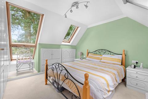 3 bedroom detached house for sale, Wapseys Lane, Slough SL2