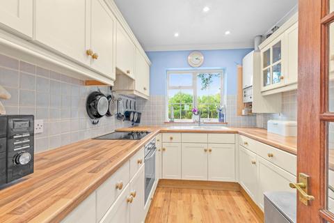 undefined, Wapseys Lane, Slough SL2