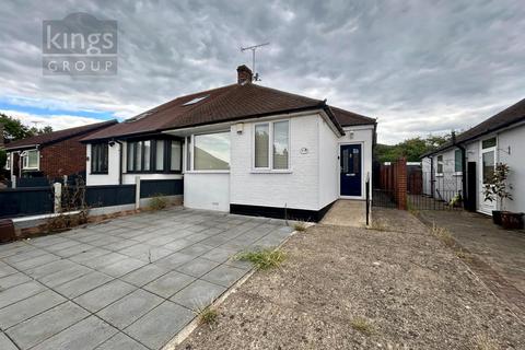 undefined, Drysdale Avenue, London