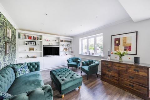 2 Rydal Drive, West Wickham, BR4 9QH