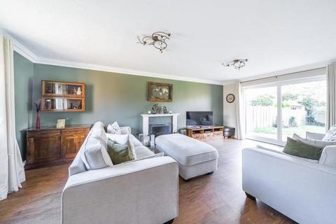 2 Rydal Drive, West Wickham, BR4 9QH