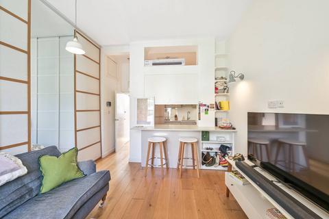 Iverson Road, West Hampstead, London, NW6