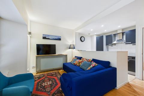 1 bedroom flat to rent, Edmonstone's Close, Grassmarket, Edinburgh, EH1