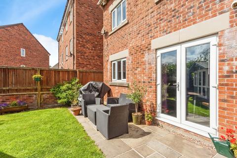 4 bedroom detached house for sale, Bloomingdale Court, Barnsley S75