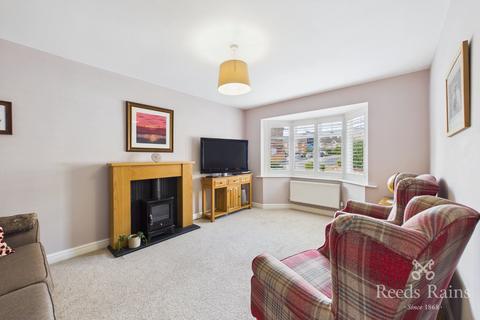 4 bedroom detached house for sale, Bloomingdale Court, Barnsley S75