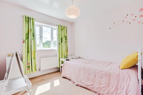 4 bedroom detached house for sale, Bloomingdale Court, Barnsley S75