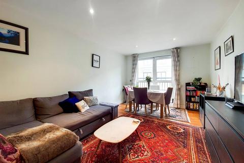 1 bedroom flat for sale, Pepys Street, City, London, EC3N