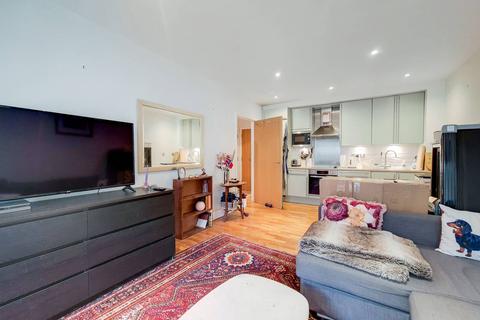 1 bedroom flat for sale, Pepys Street, City, London, EC3N