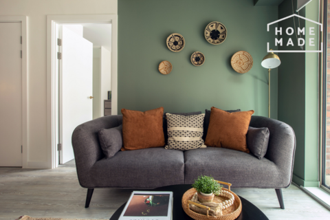 2 bedroom flat to rent, Botanica, M15