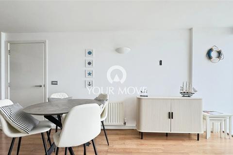 2 bedroom flat to rent, Argyll Road, London SE18