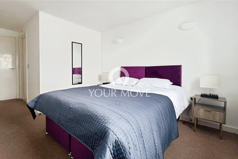 2 bedroom flat to rent, Argyll Road, London SE18