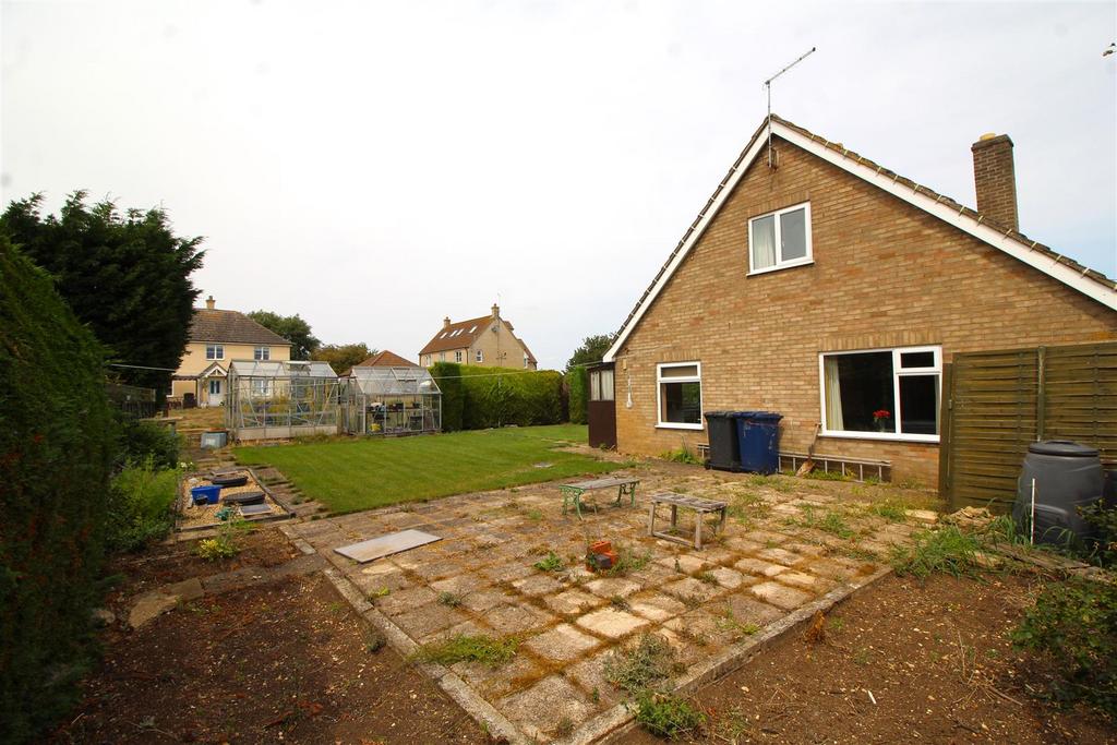 Garden 2 .JPG