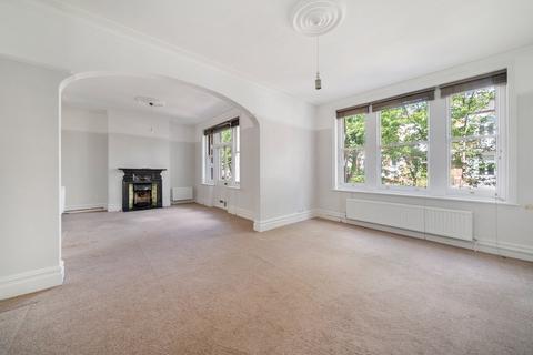 2 bedroom flat for sale, Riverview Gardens, Barnes SW13