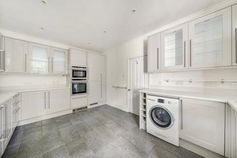 2 bedroom flat for sale, Riverview Gardens, Barnes SW13