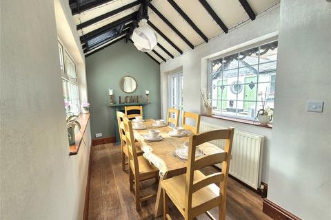 Windsor House New Road, Torrington, EX38 8EJ