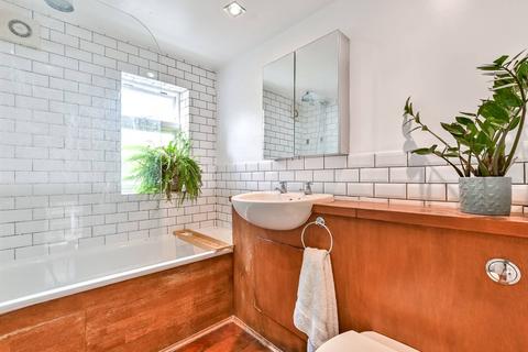 1 bedroom flat for sale, Barnsbury Street, Barnsbury, London, N1
