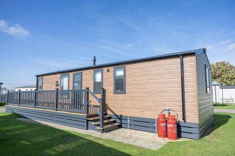 undefined, Hemsby Great Yarmouth