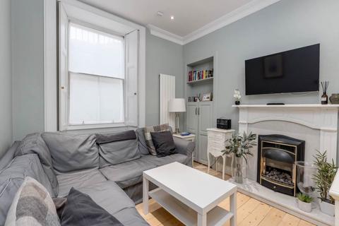 2 bedroom flat to rent, Saxe Coburg Street, Stockbridge, Edinburgh