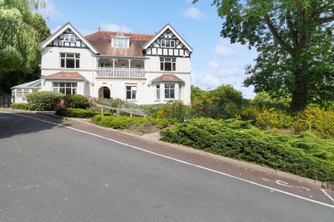 2 bedroom apartment to rent, Holly View Drive, Malvern, WR14 4AQ