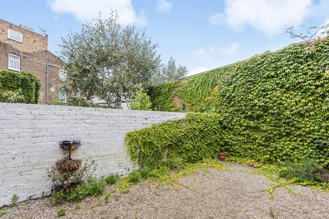 2 bedroom maisonette to rent, Copenhagen Street, London, N1