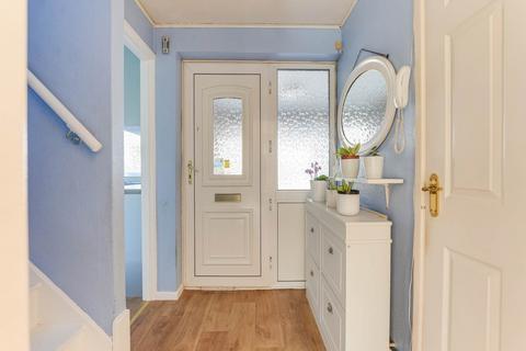3 bedroom house for sale, Leete Place, Royston,